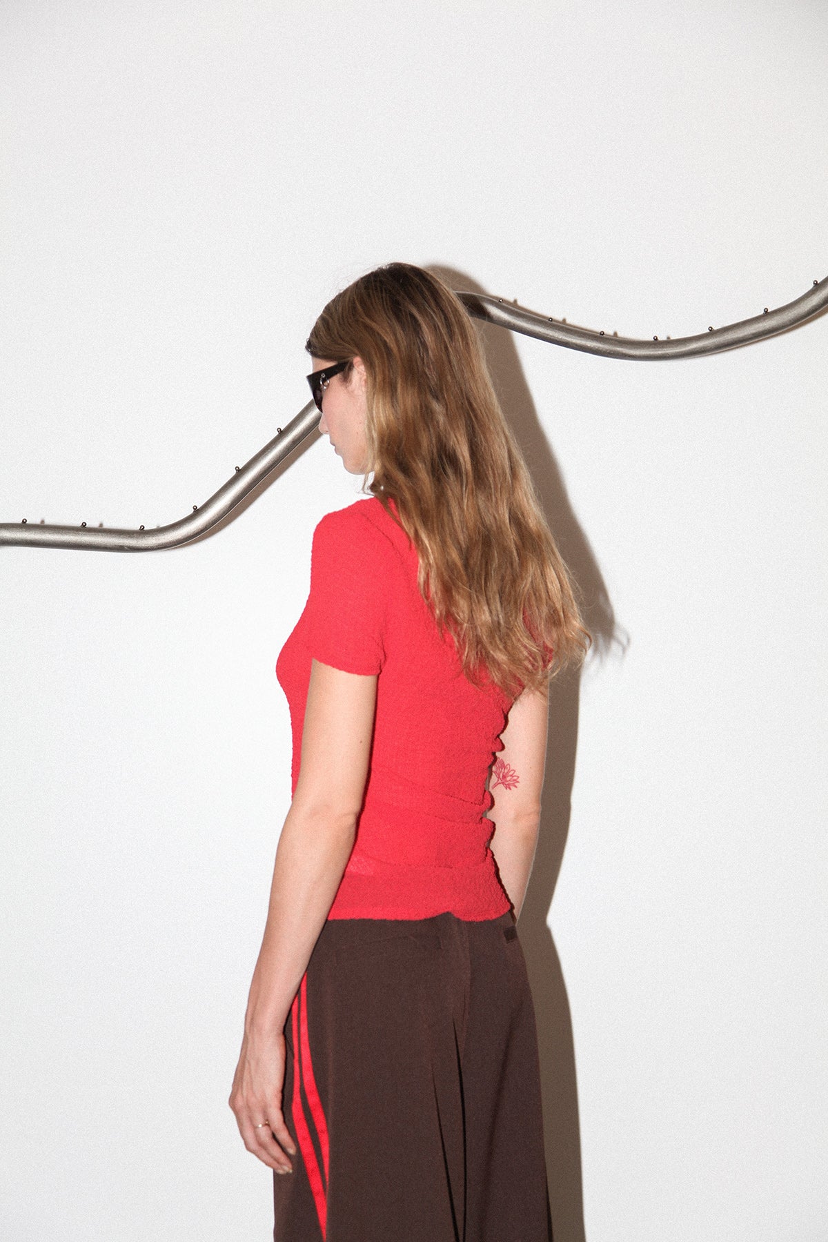 Gauze Ruched Tee in Tomato