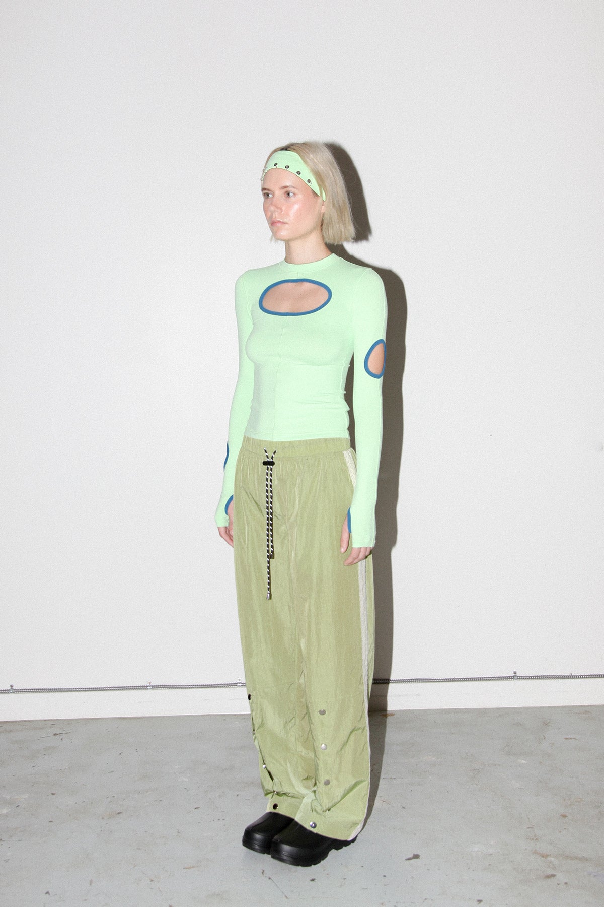Split Track Pant in Algae