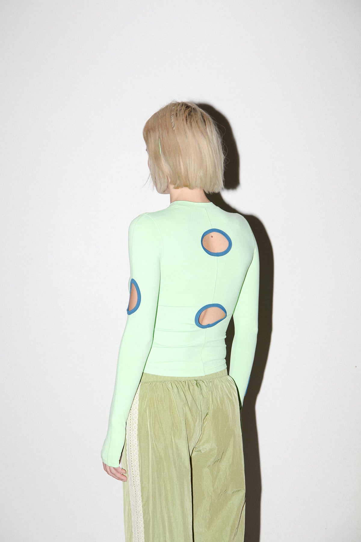 Kick Base Layer in Lichen