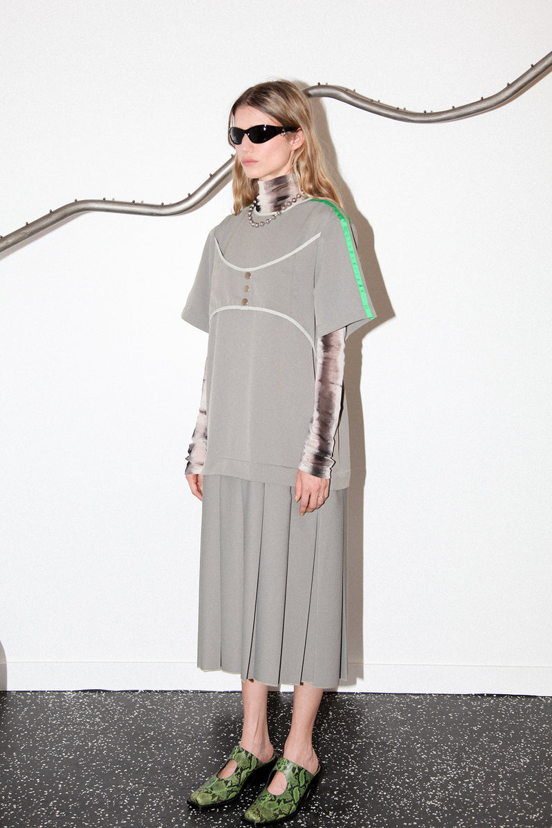 class Brooklyn coat pool by class 堀切 Box Pleat Dress in Ash – KkCo