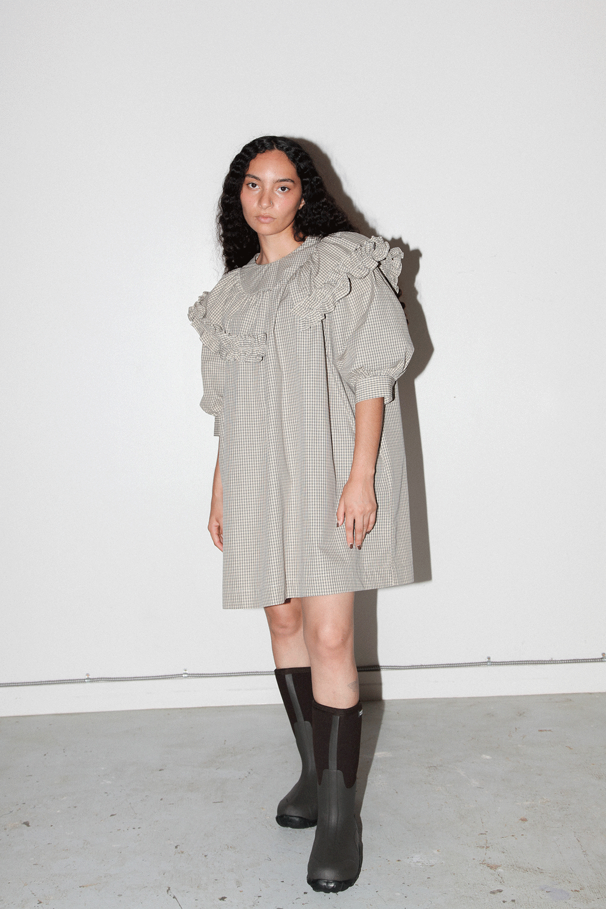 Plaid Mini Carve Dress in Cream Plaid