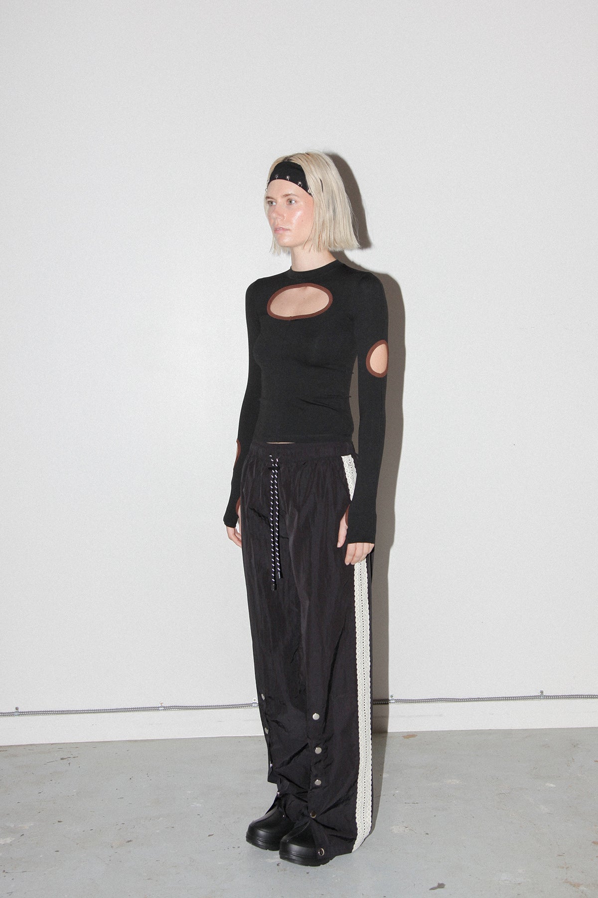 Split Track Pant in Onyx