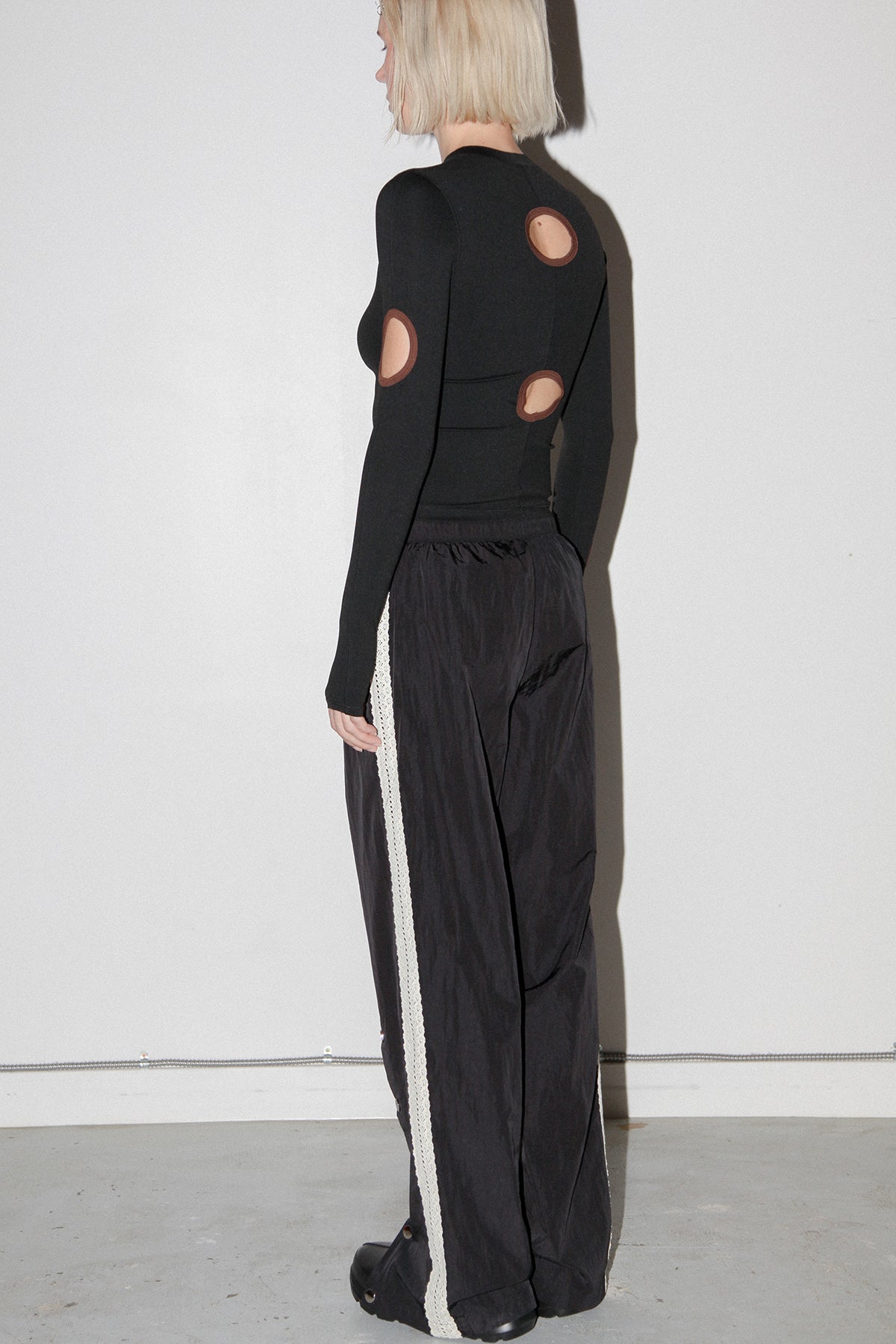 Split Track Pant in Onyx