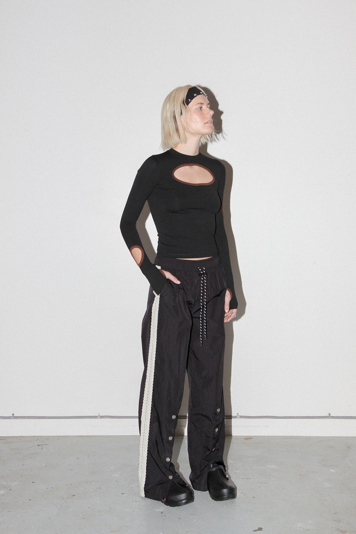 Split Track Pant in Onyx