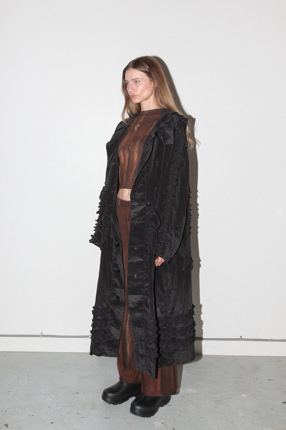 Spiral Windbreaker in Onyx