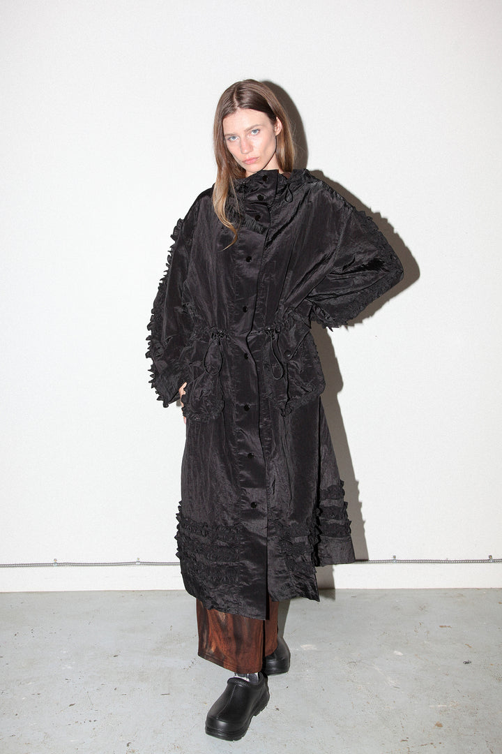 Spiral Windbreaker in Onyx