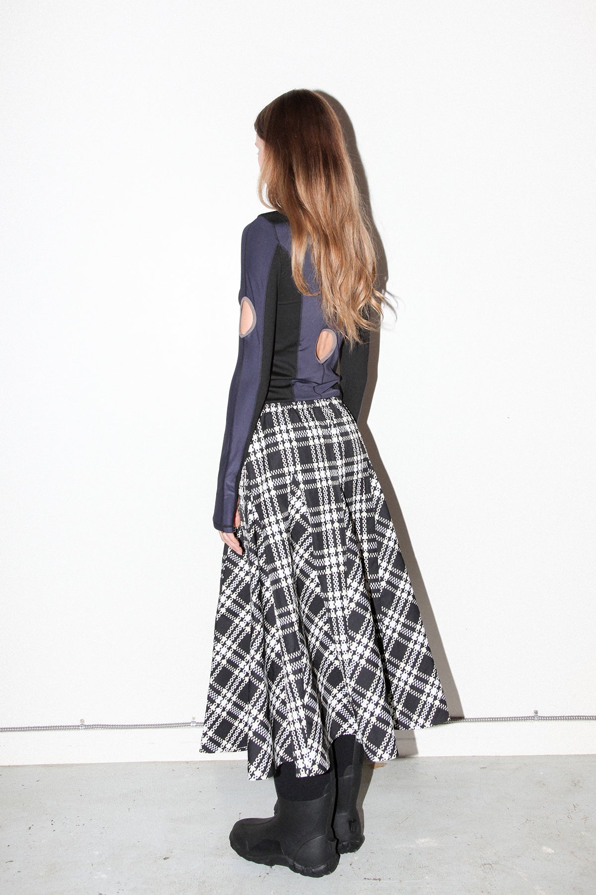 Plaid Peak Skirt in Black Plaid
