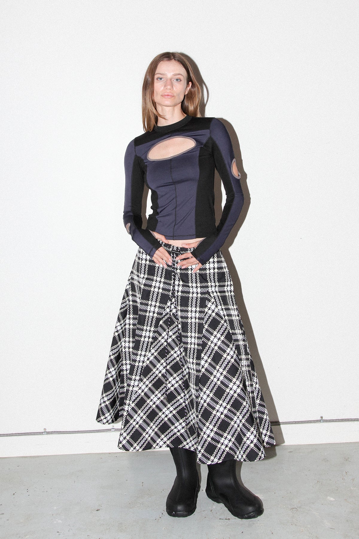 Plaid Peak Skirt in Black Plaid