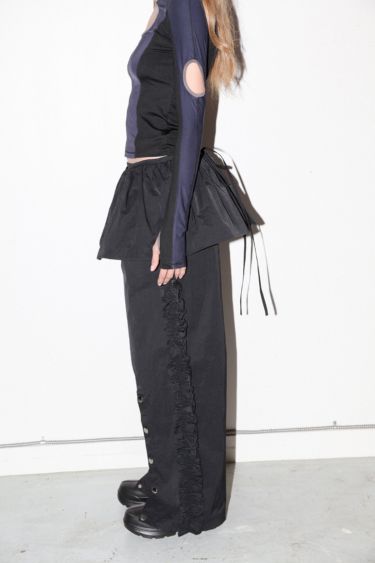 Nylon Peplum Apron in Onyx