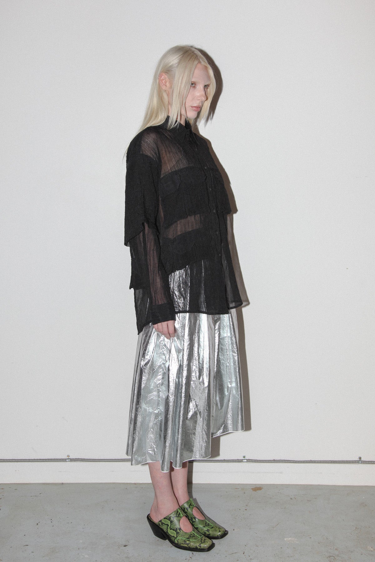 Crinkled Sprint Button Up in Onyx