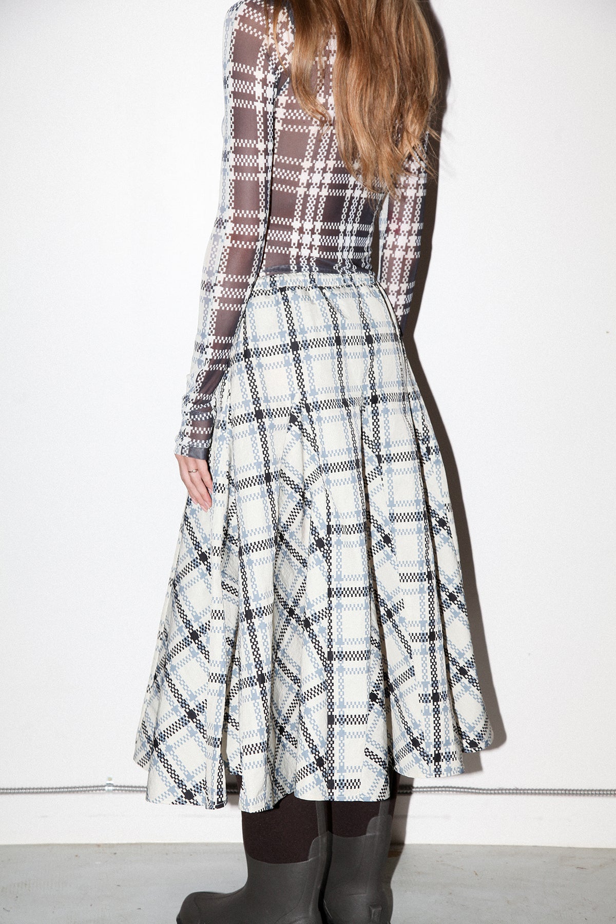 Plaid Peak Skirt in Ecru Plaid