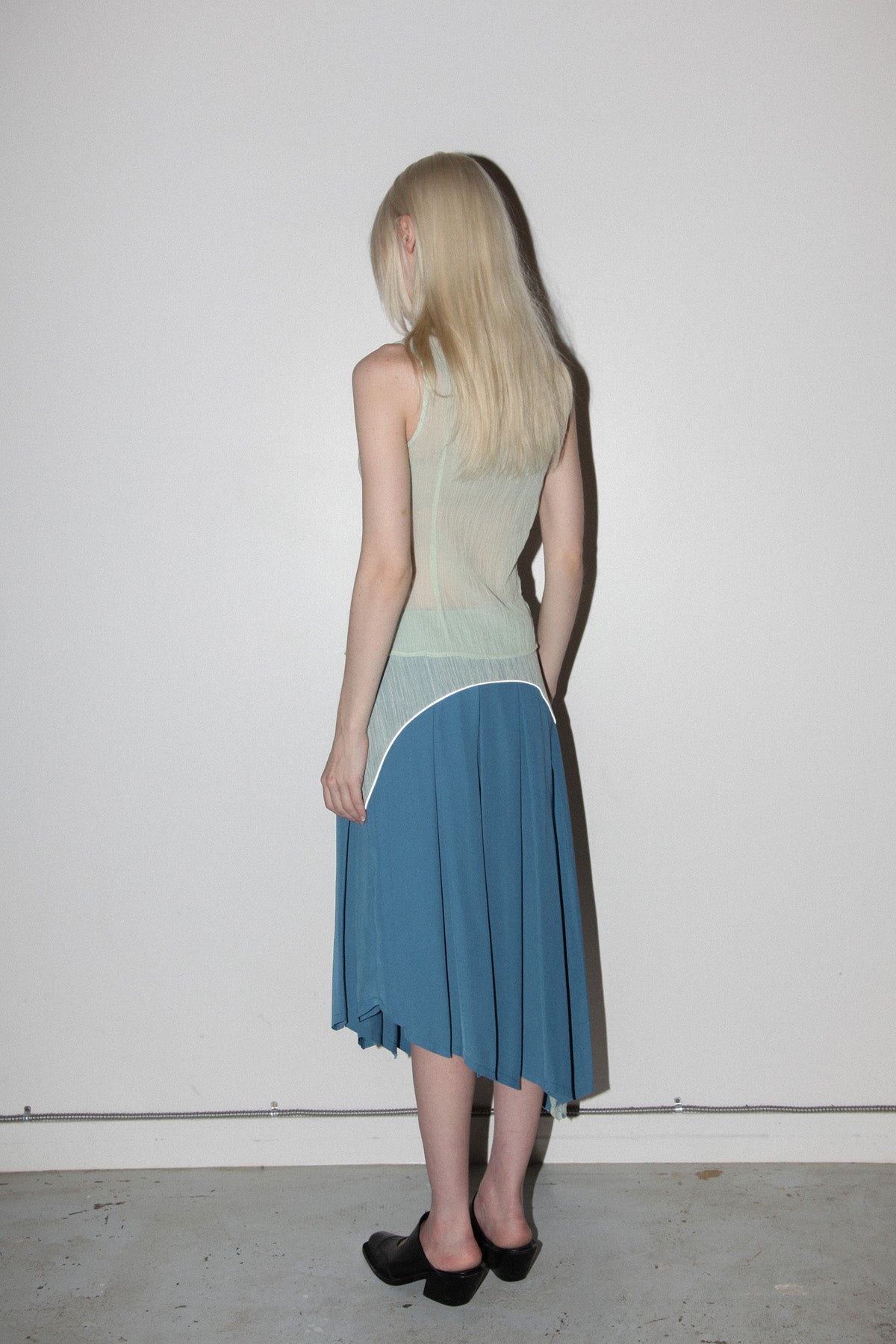 Organic Box Pleat Skirt in Lake