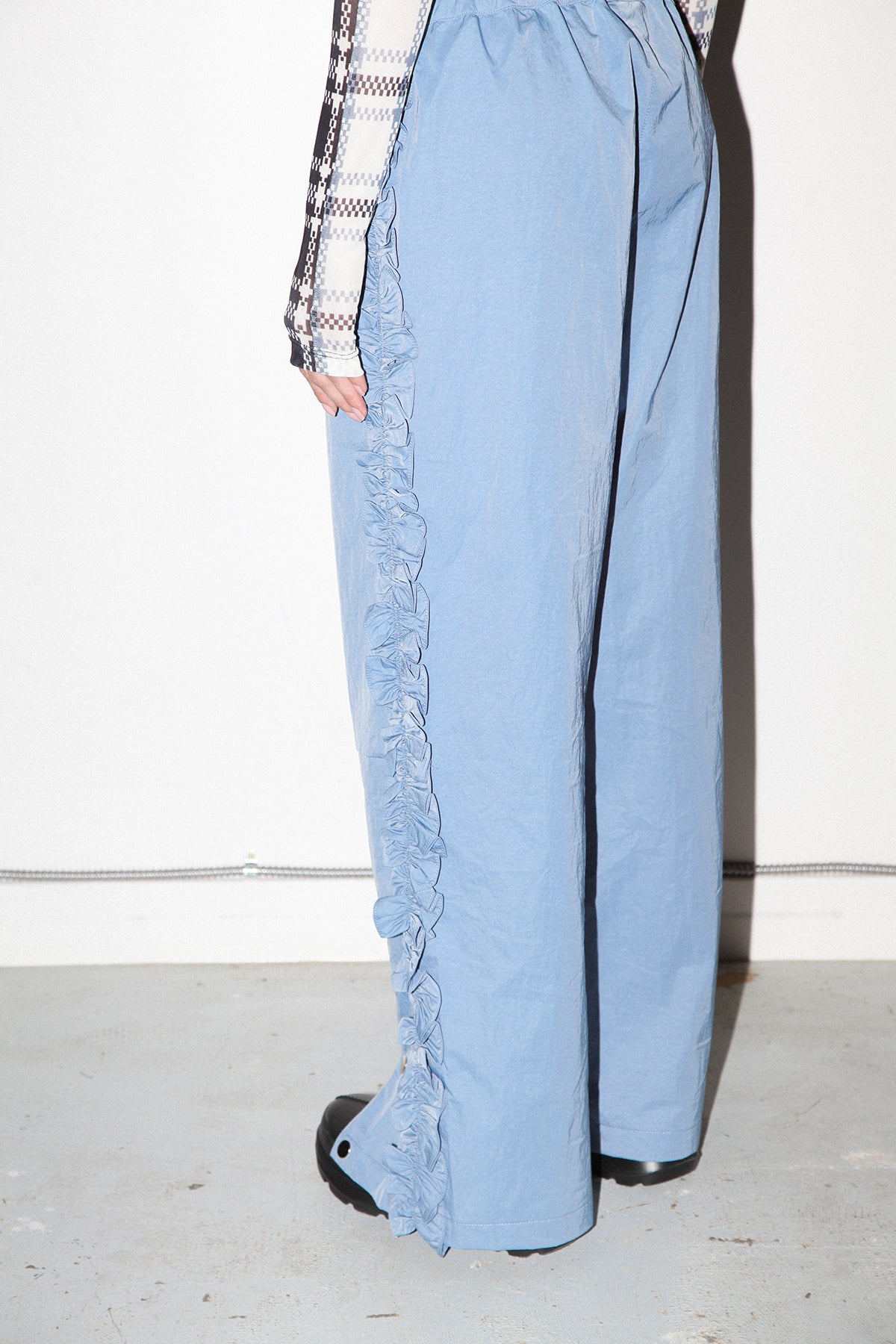 Ruffle Split Track Pant in Lake