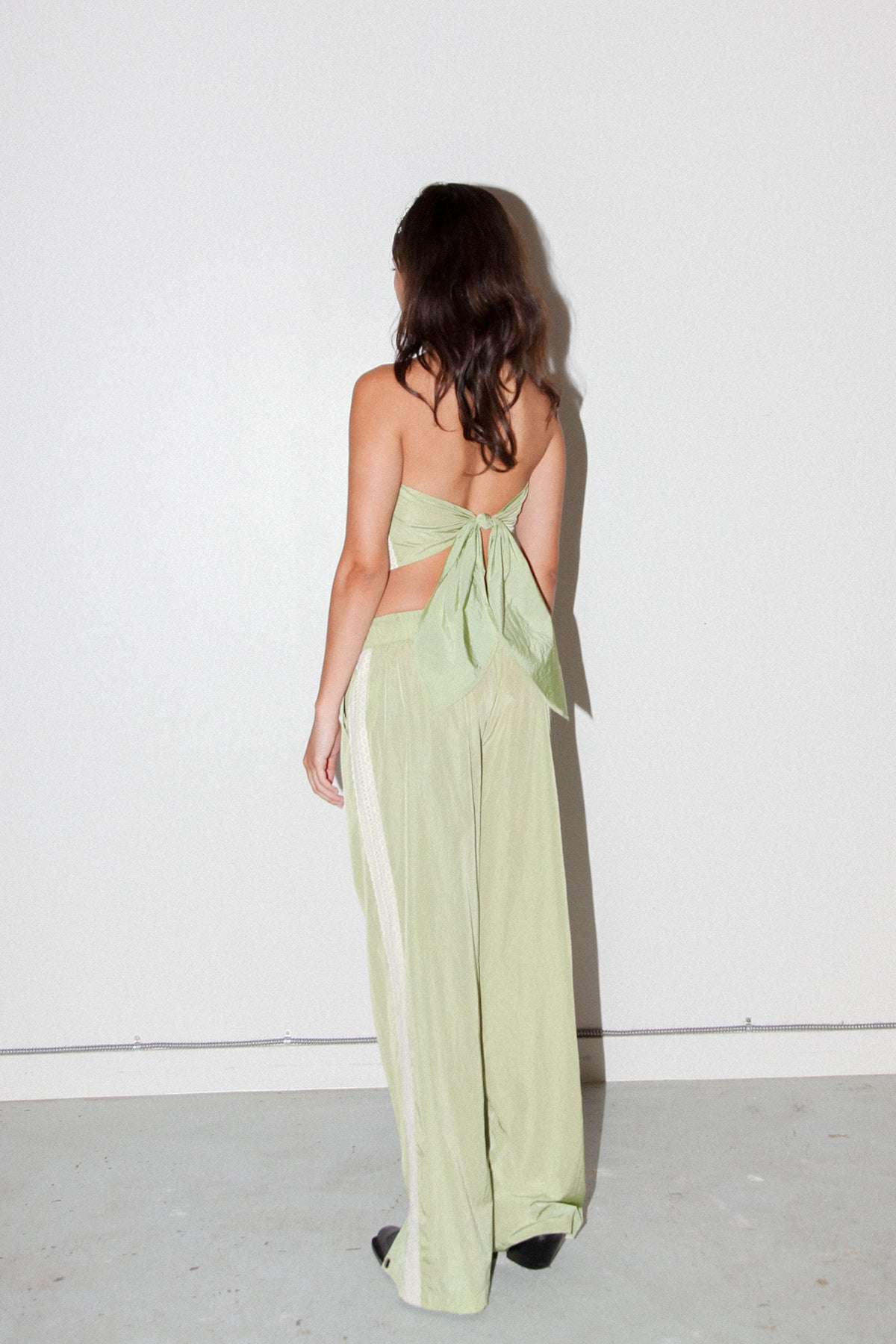 Track Kerchief in Algae