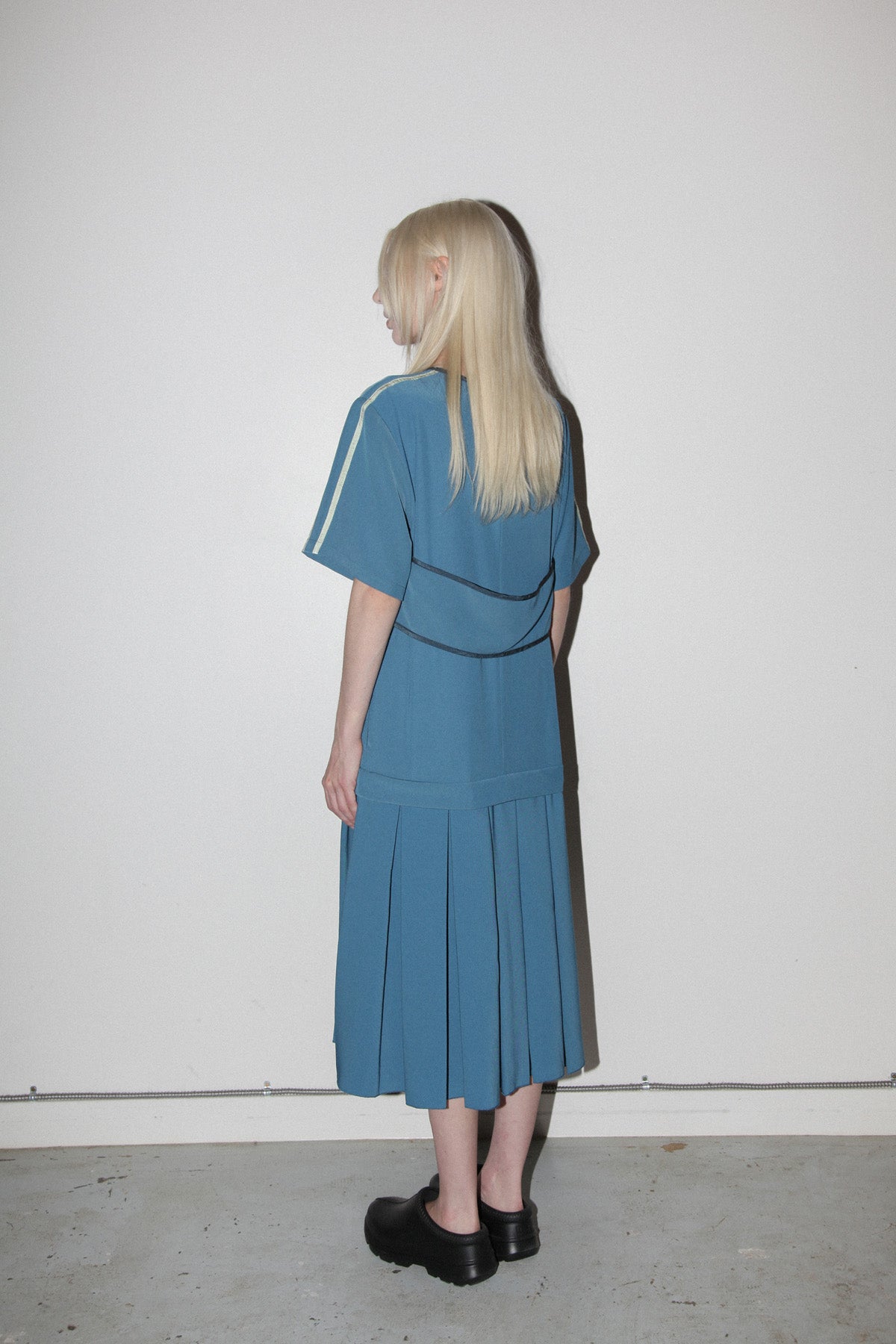 Box Pleat Dress in Lake