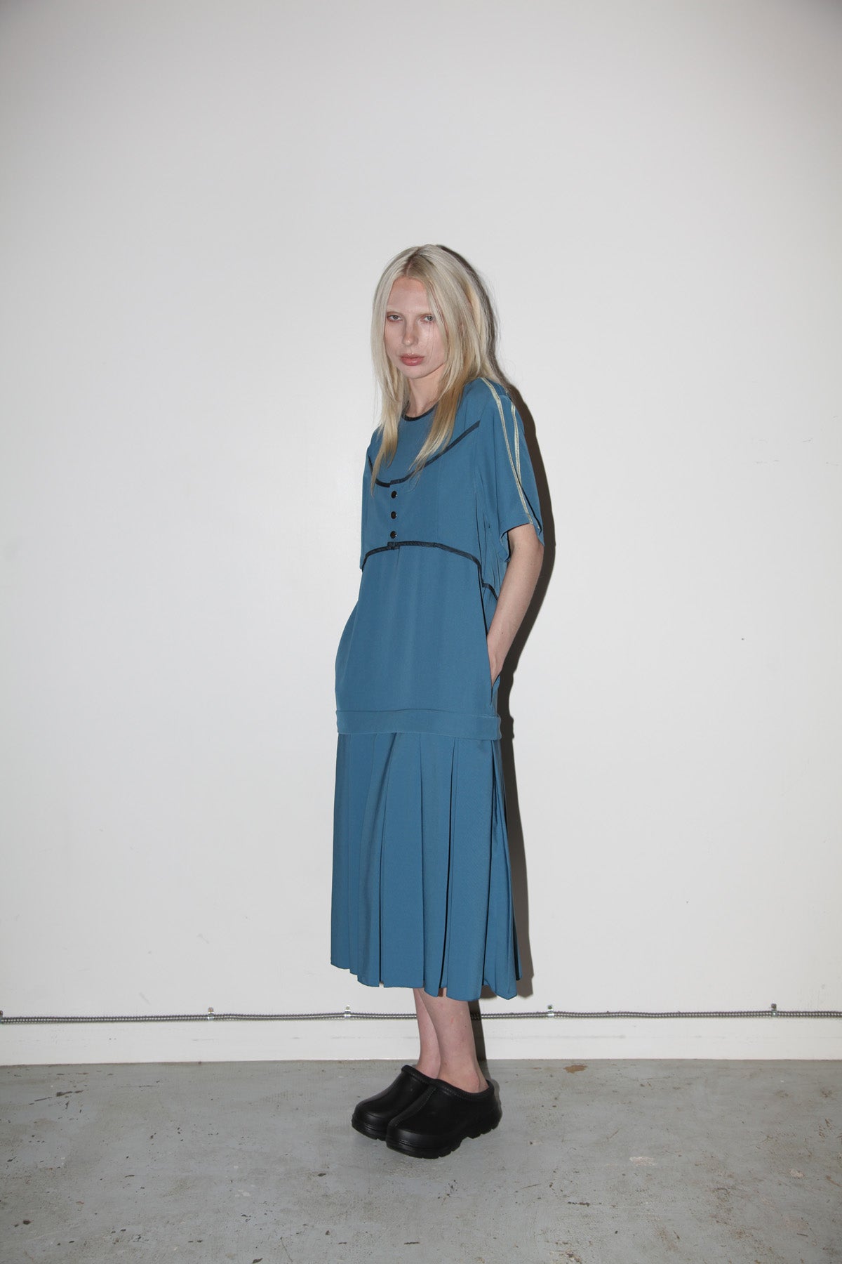 Box Pleat Dress in Lake