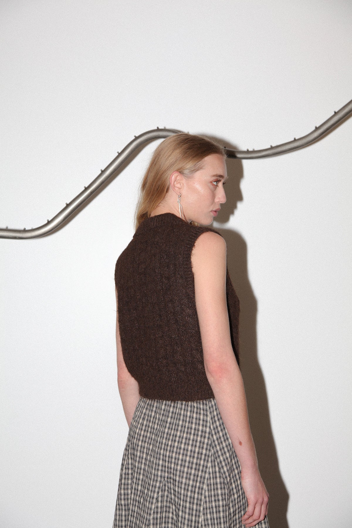 Studio 210 Cable Knit Sweater Vest in Coffee