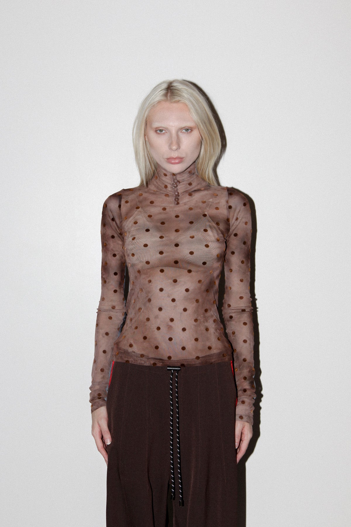 Split Turtleneck in Black / Brown