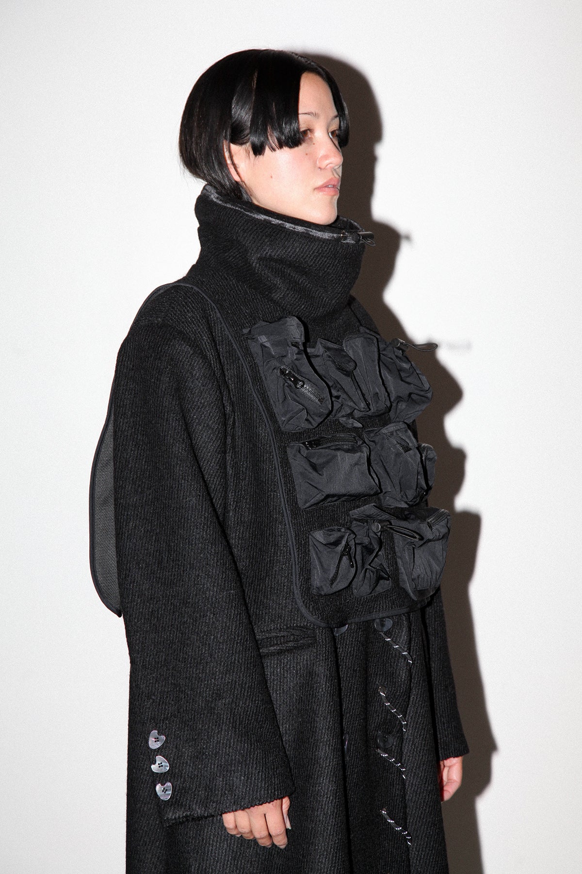 Loop Utility Bib in Onyx