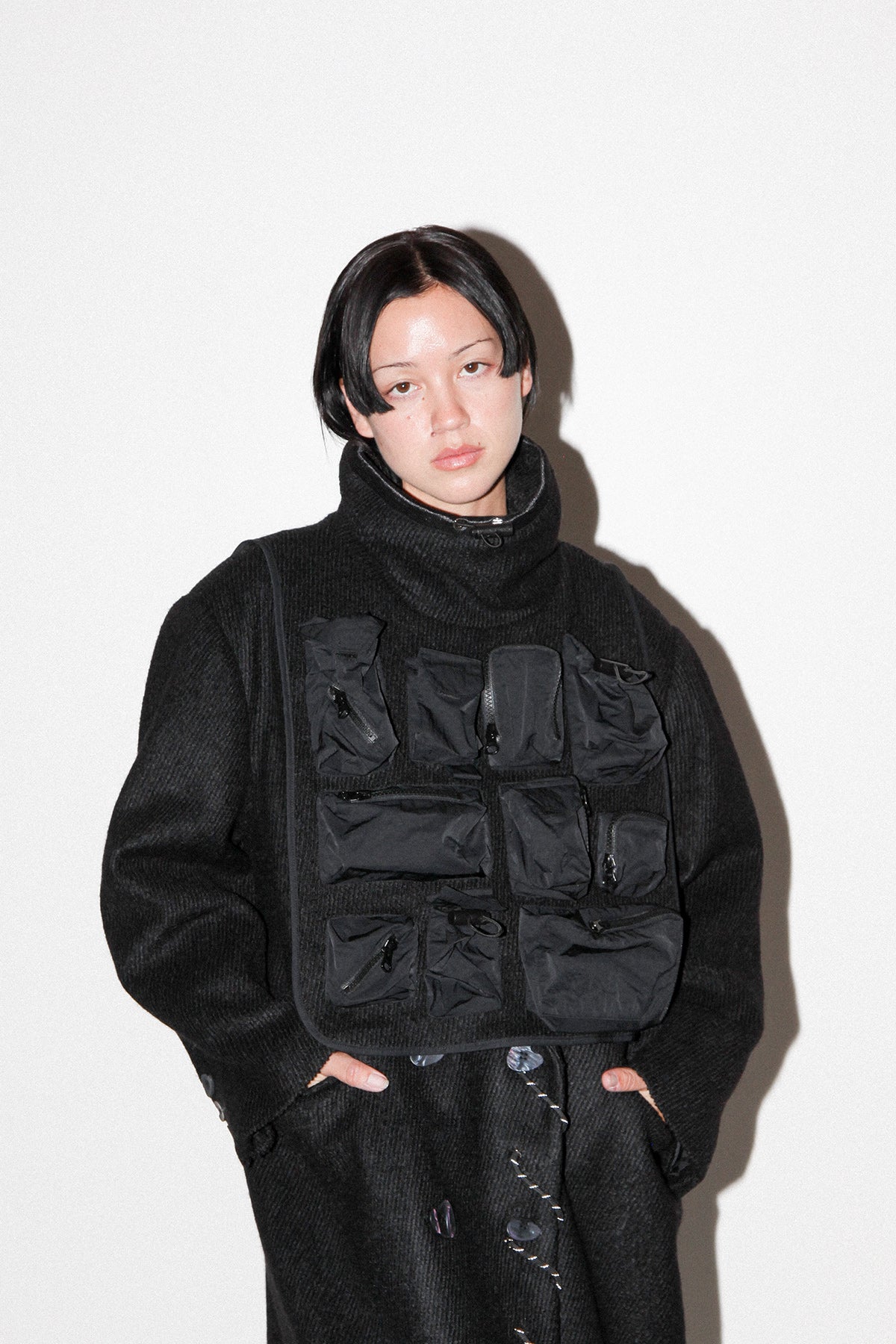 Loop Utility Bib in Onyx