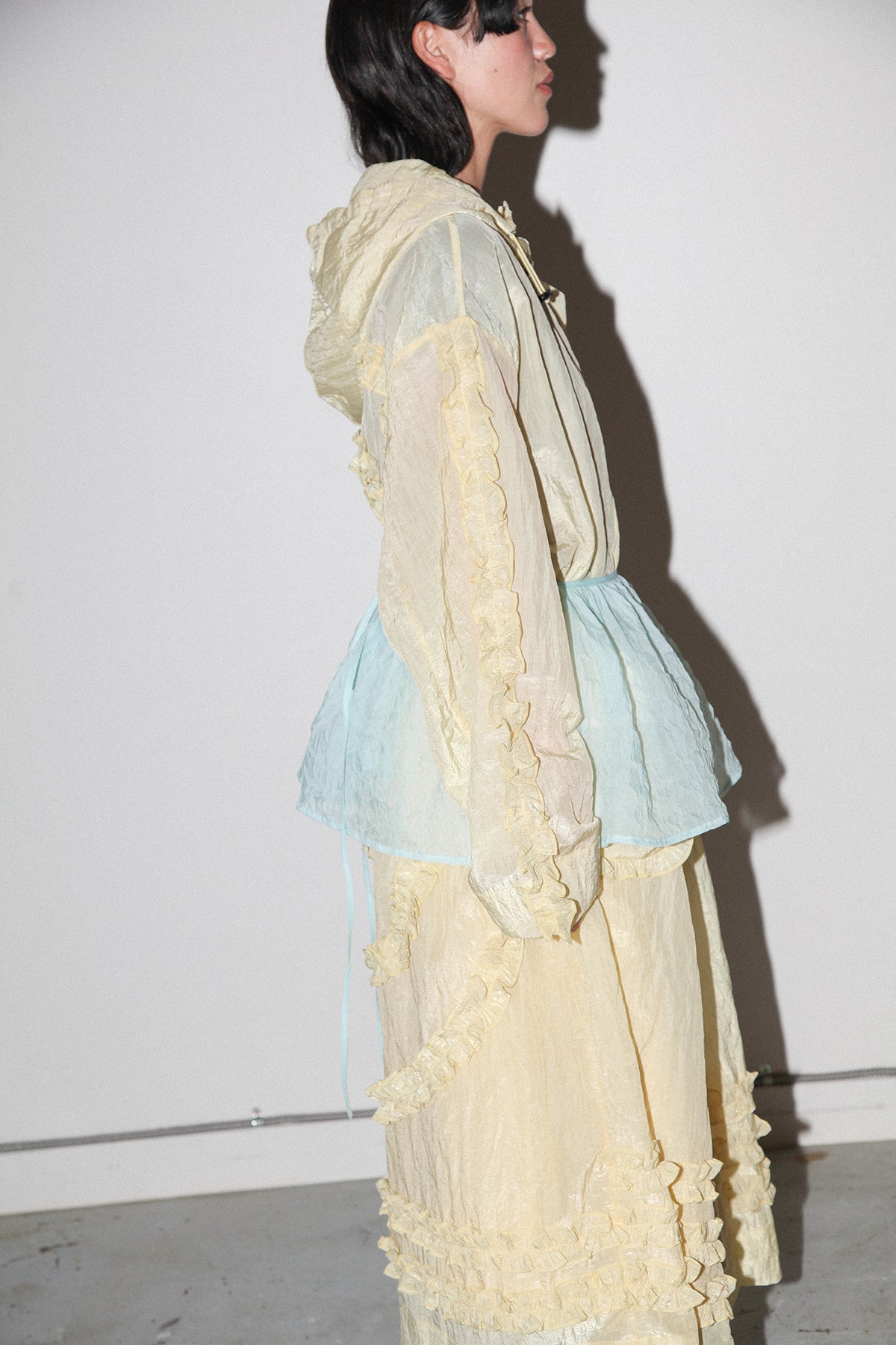 Bubble Peplum Apron in Sky