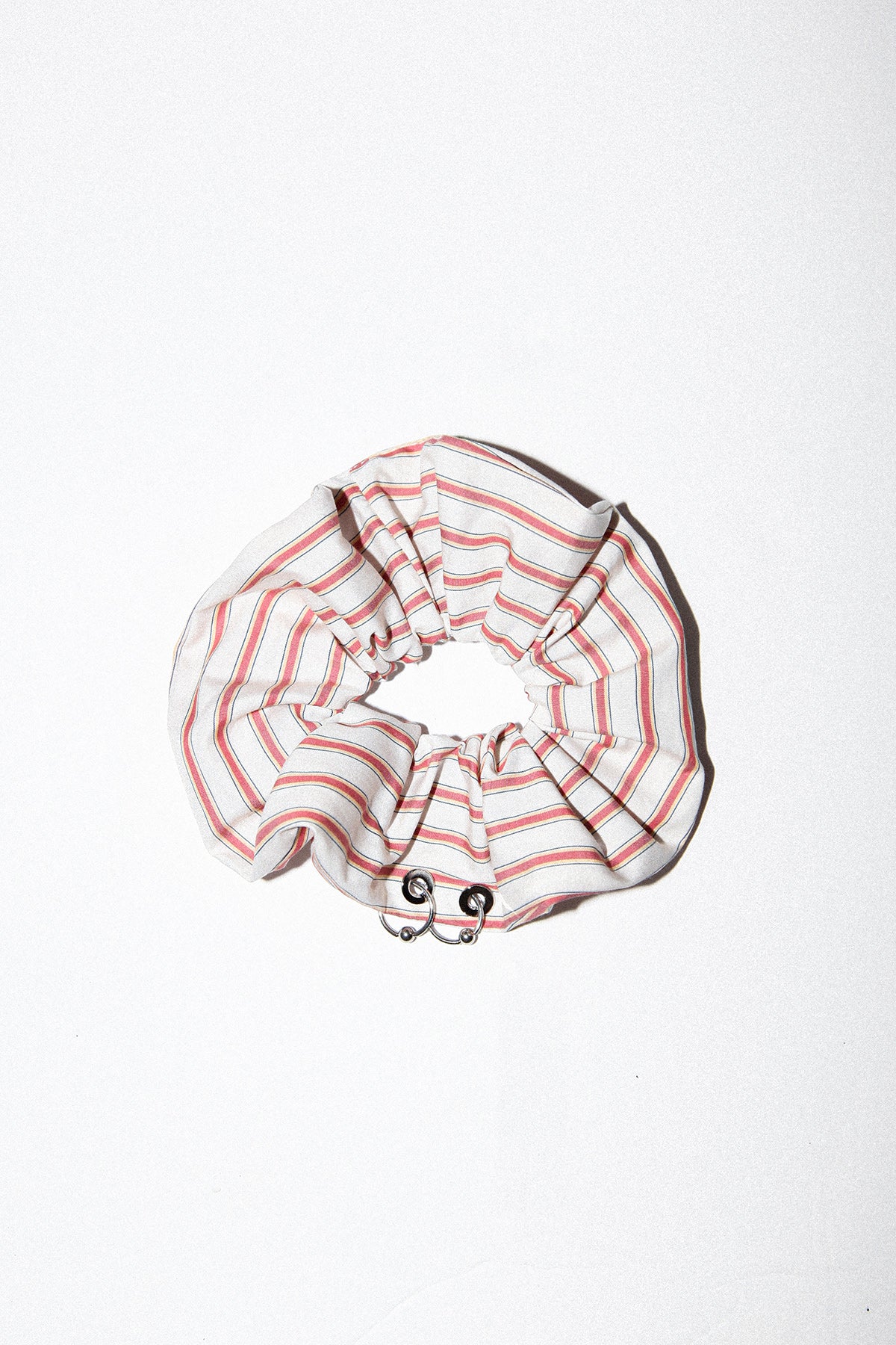Pierced Scrunchie in Striped Pepper