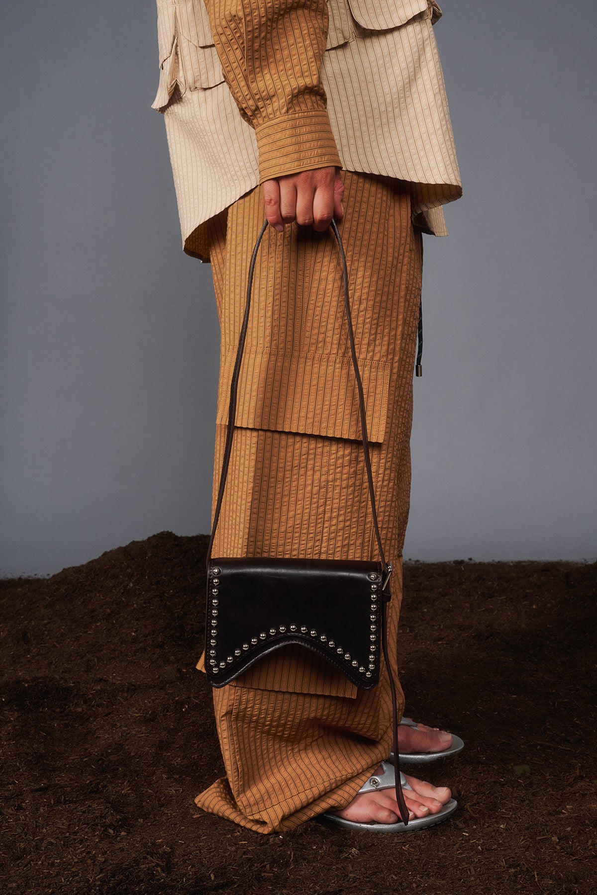 Mini Rivet Bag in Mud