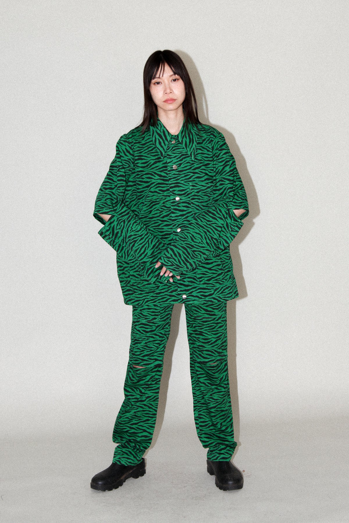 Slit Jacket in Grass Zebra