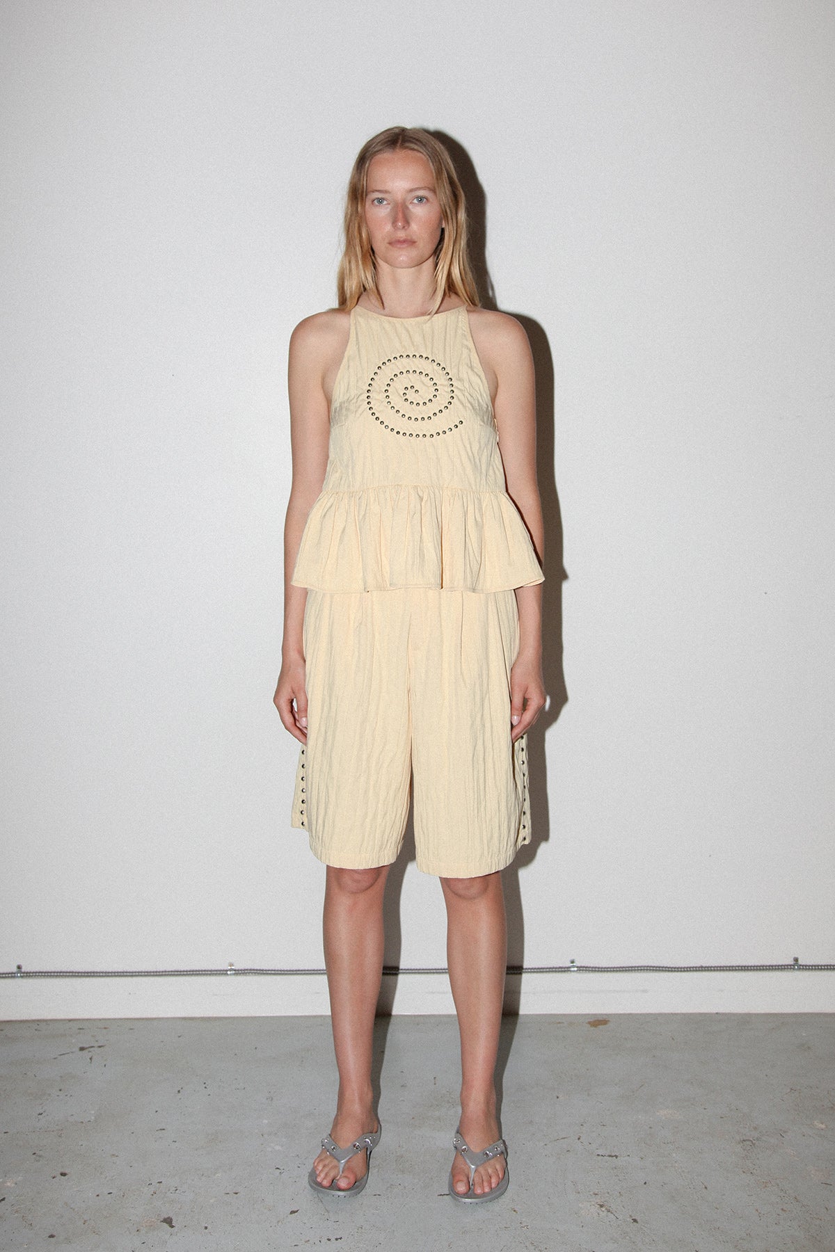 Rivet Trouser Short in Butter