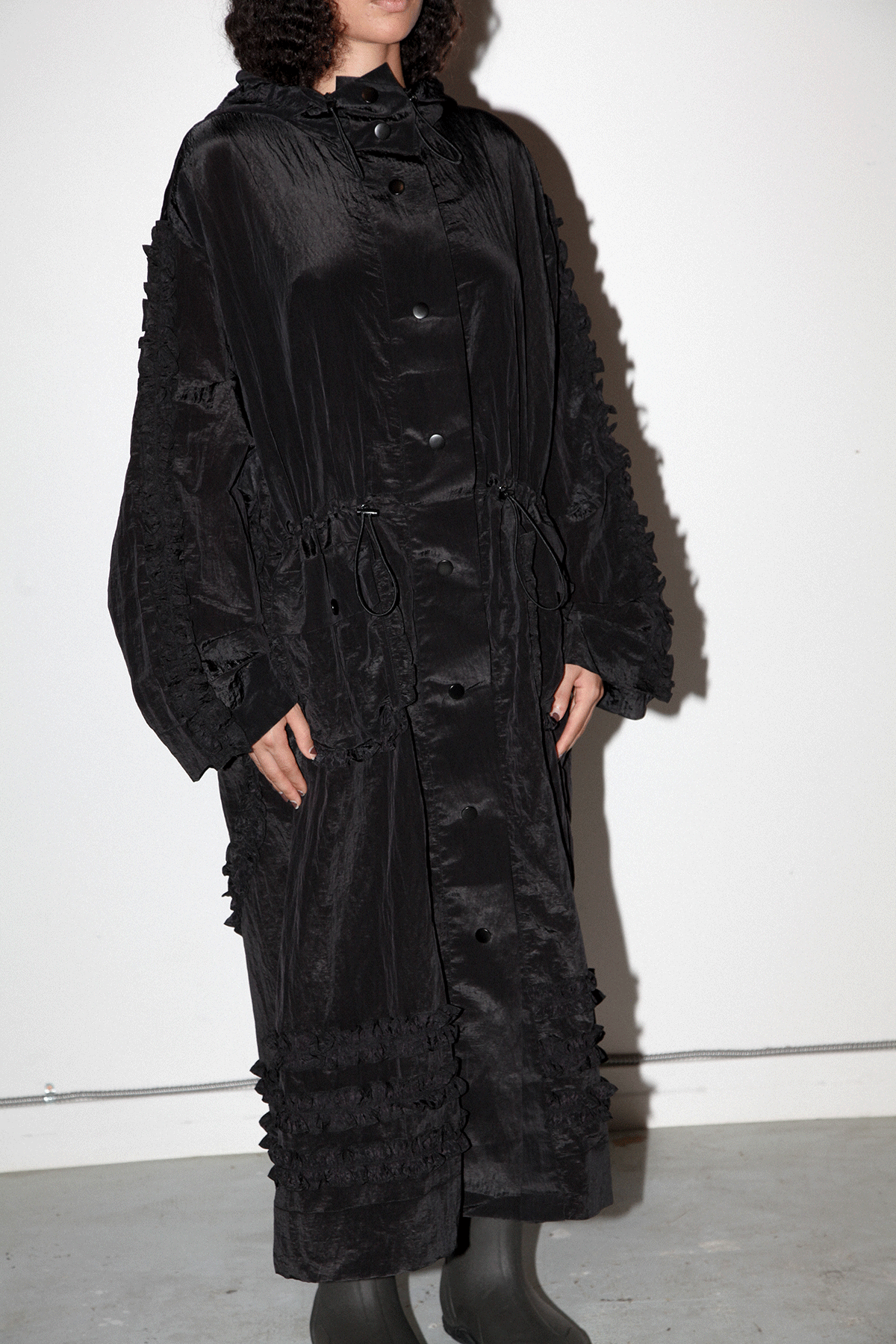 Spiral Windbreaker in Onyx