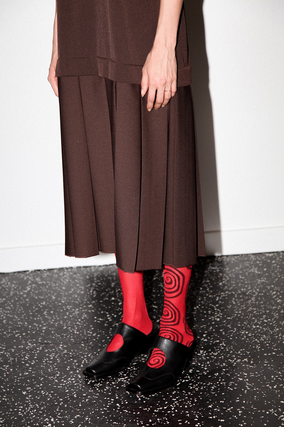 Box Pleat Dress in Mud