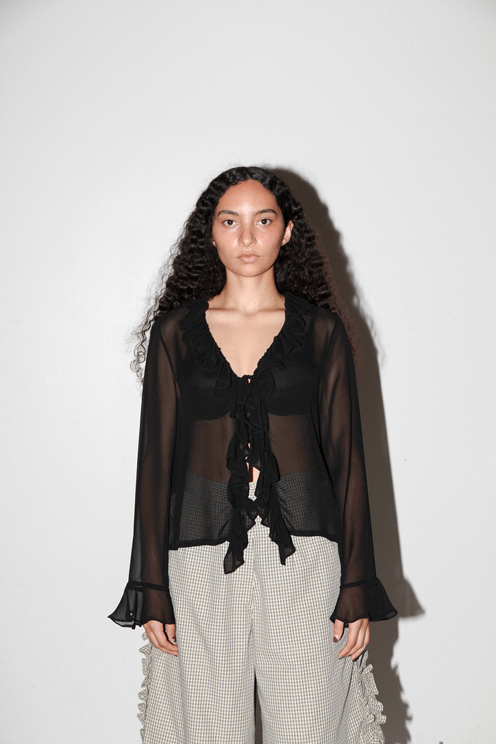 Coil Silk Top in Onyx
