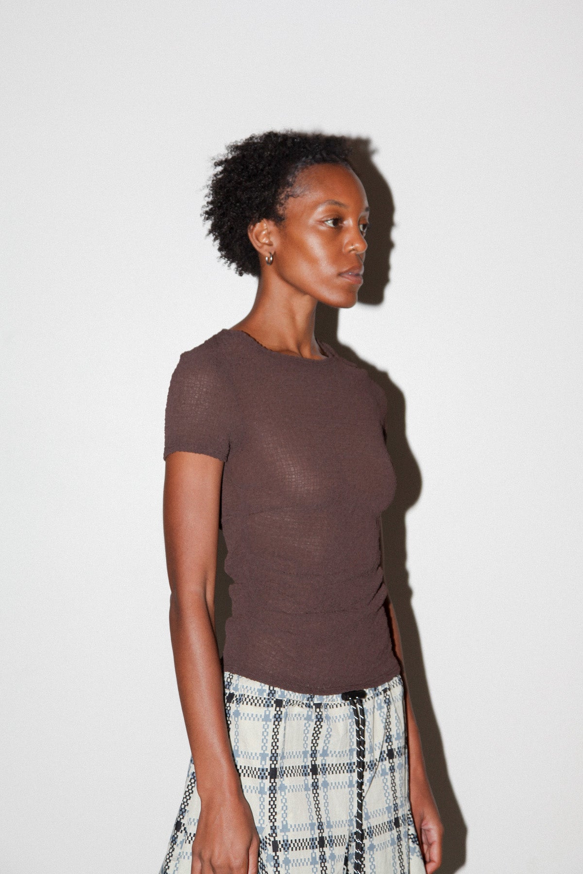 Gauze Ruched Tee in Coffee