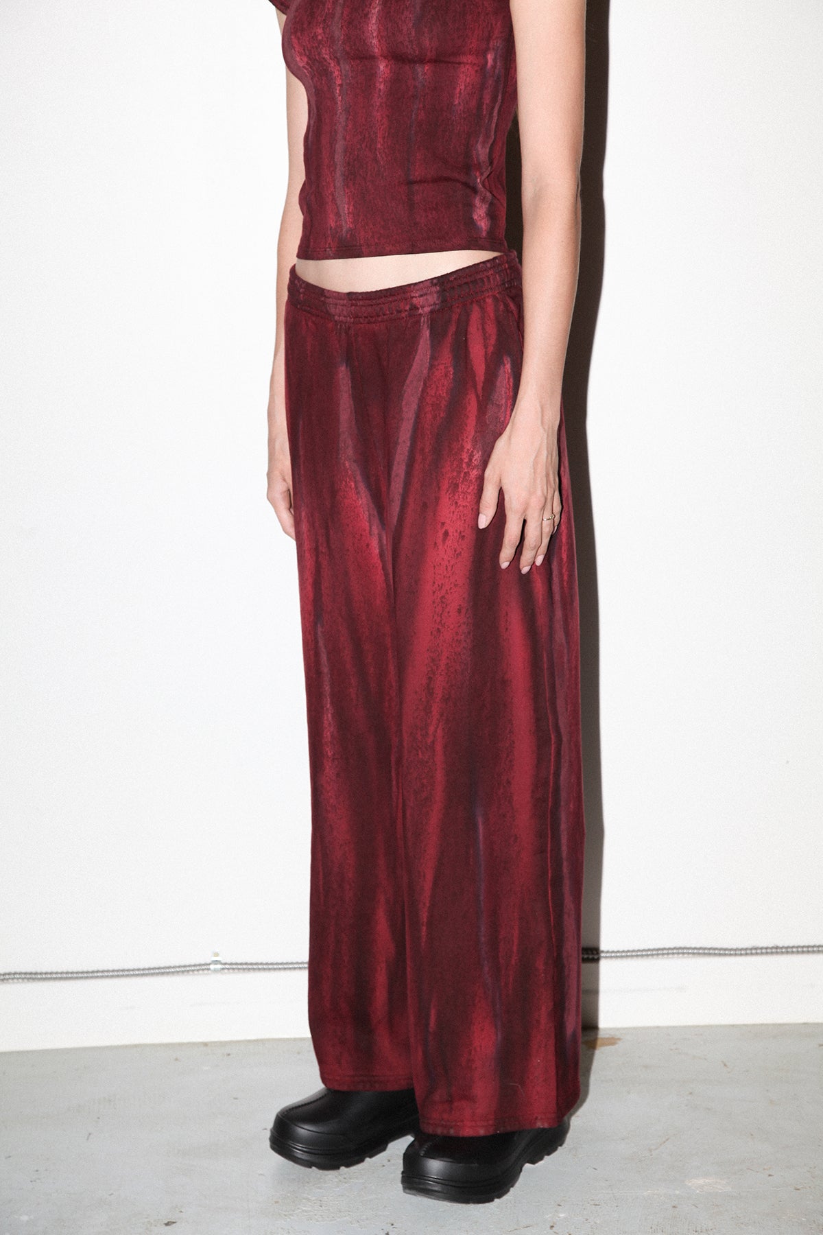 Mineral Dye Sweatpant in Wine