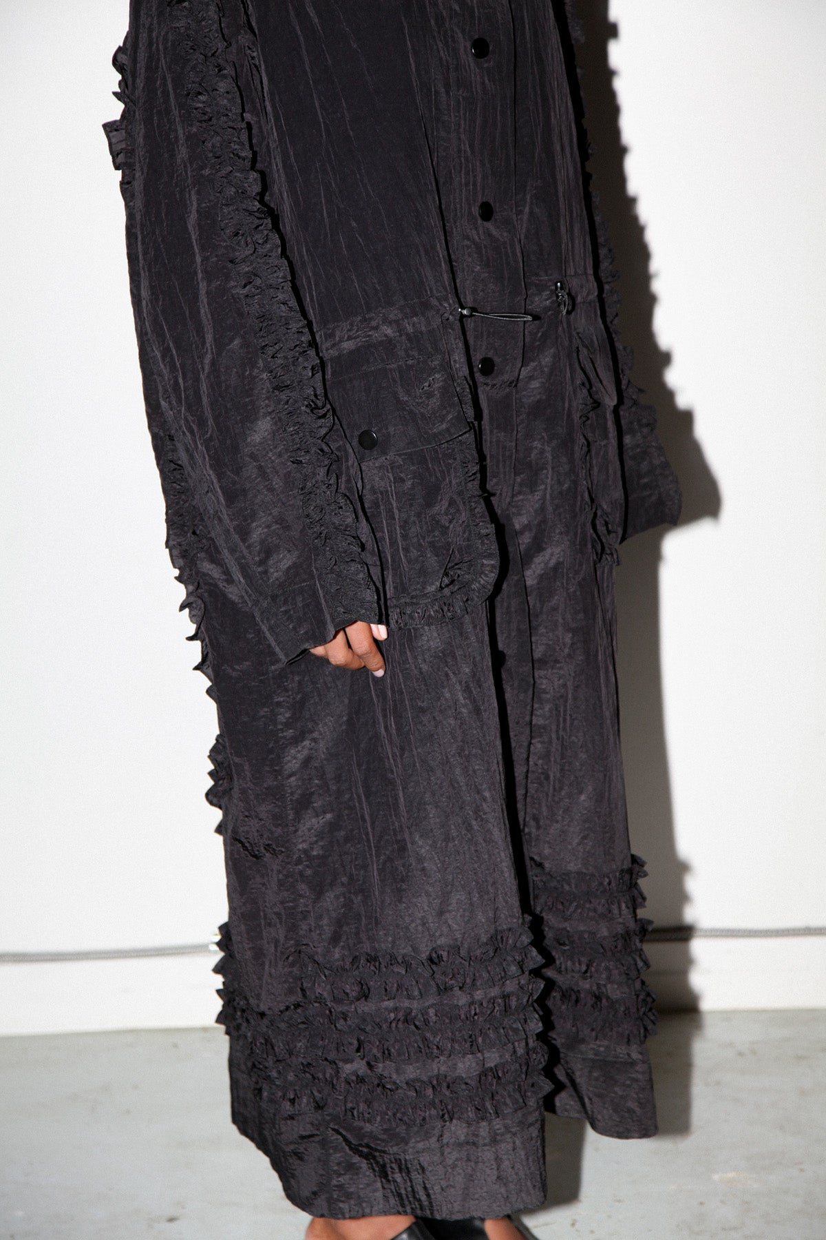 Spiral Windbreaker in Onyx