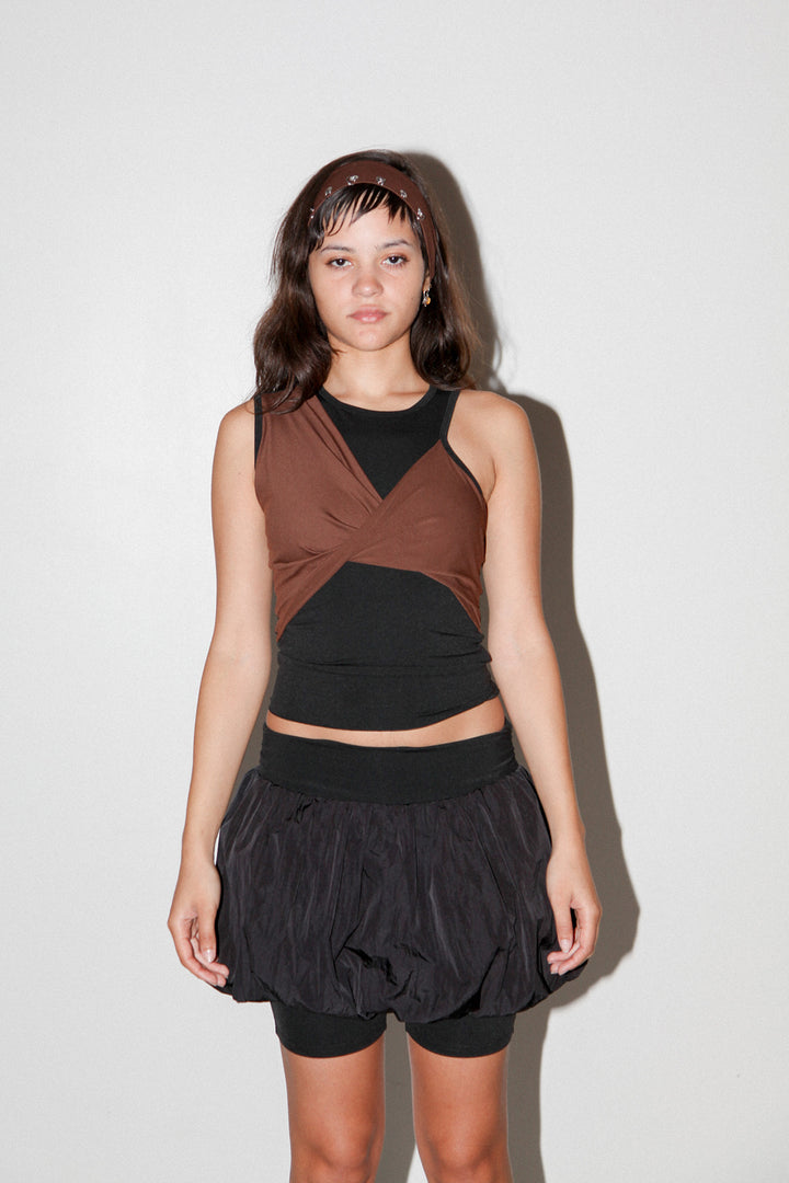 Twist Sport Tank in Onyx & Mud