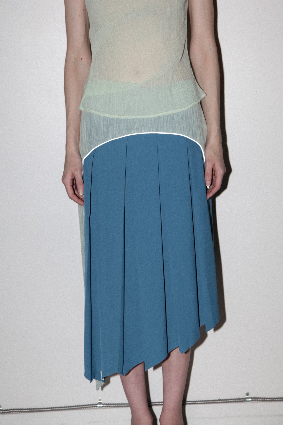 Organic Box Pleat Skirt in Lake