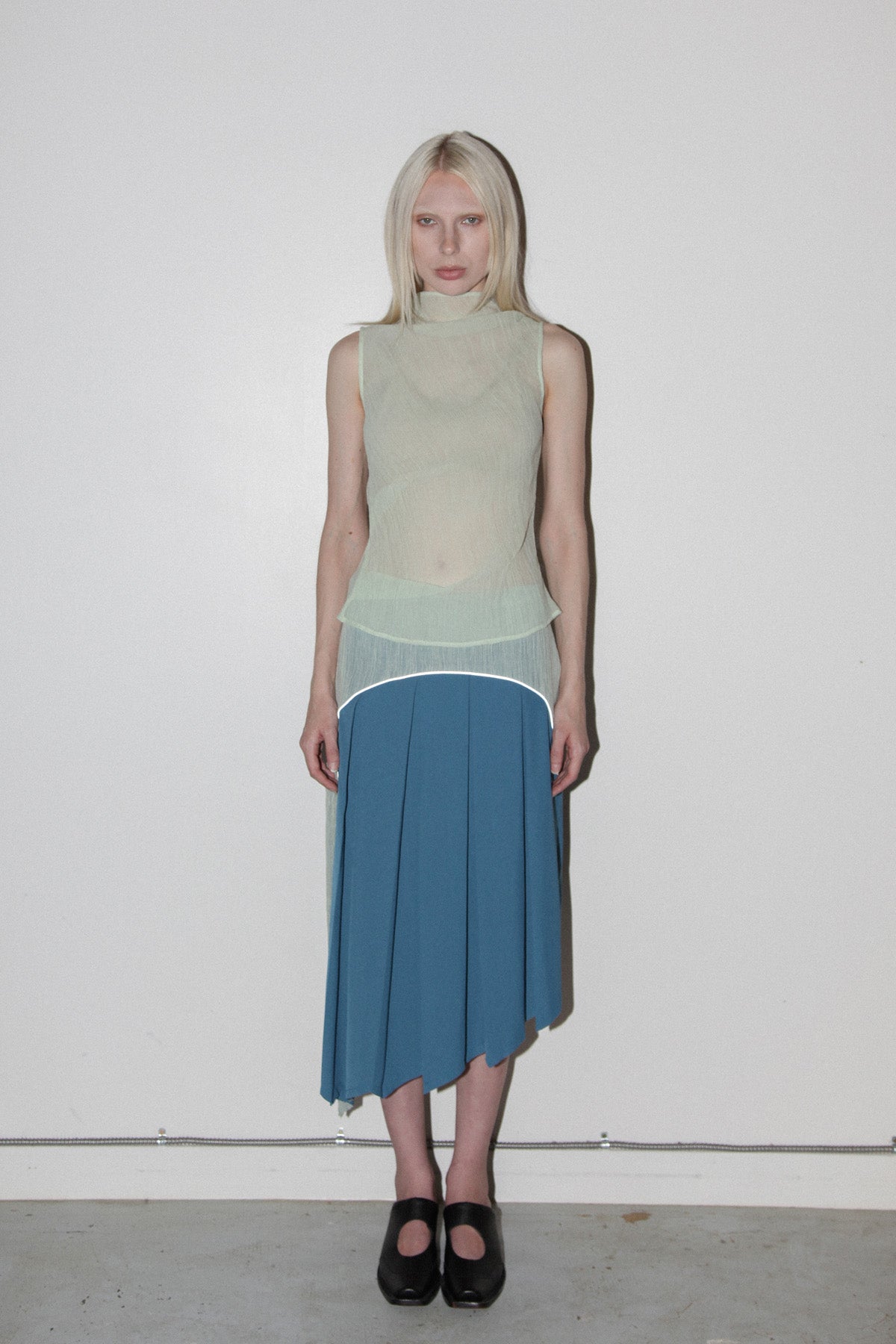 Organic Box Pleat Skirt in Lake