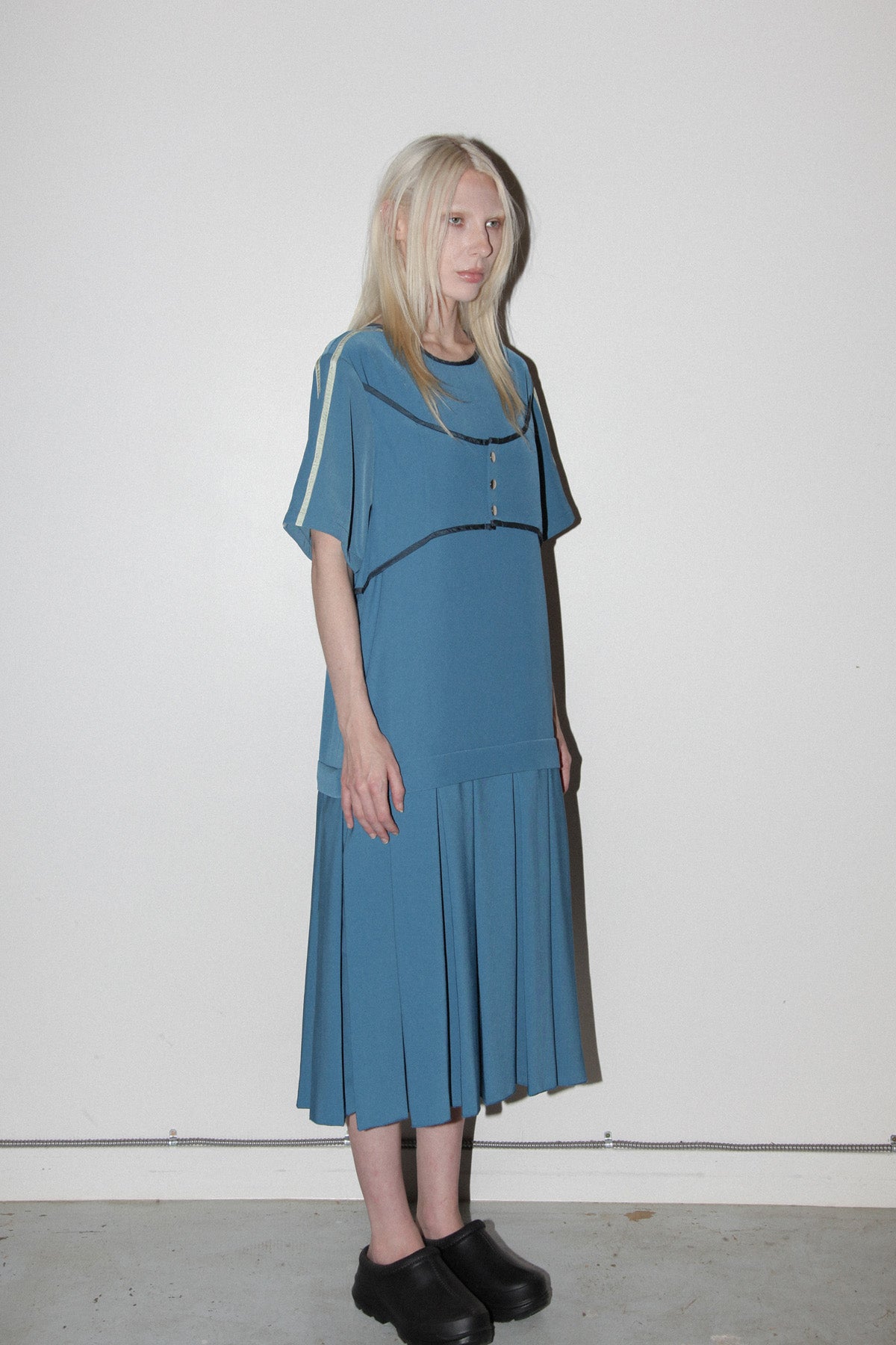 Box Pleat Dress in Lake