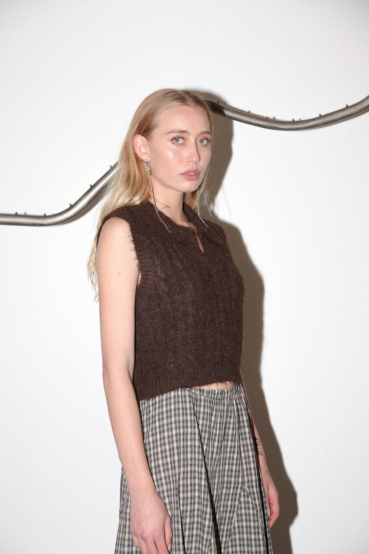 Studio 210 Cable Knit Sweater Vest in Coffee