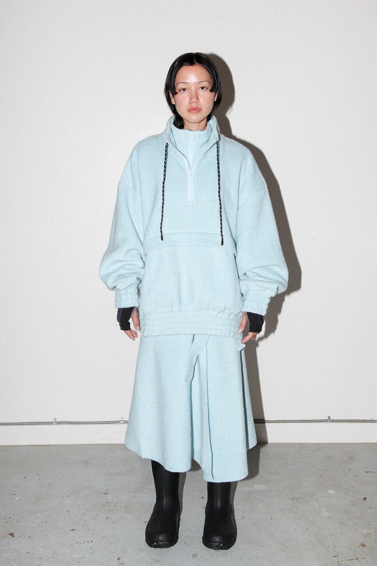 Trail Double Mockneck in Sky