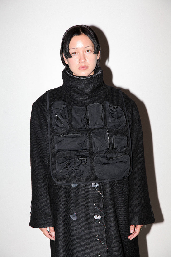 Loop Utility Bib in Onyx