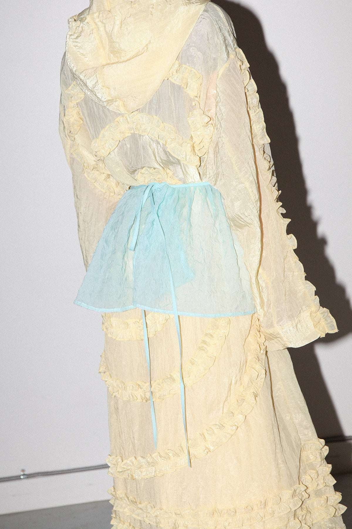 Bubble Peplum Apron in Sky