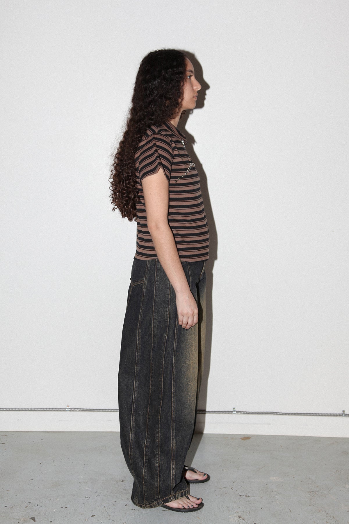 Dart Denim in Slug Wash