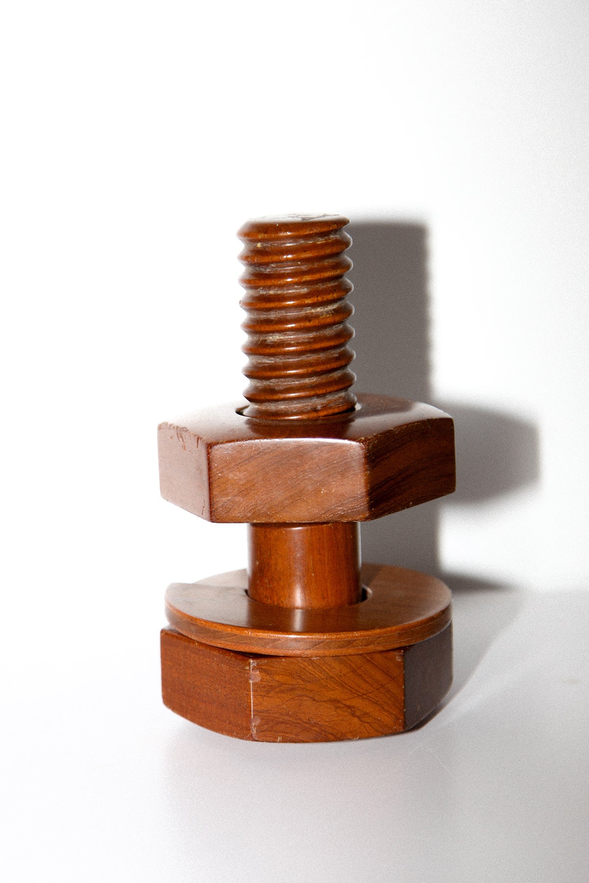 Formas Wooden Screw & Nut Sculpture