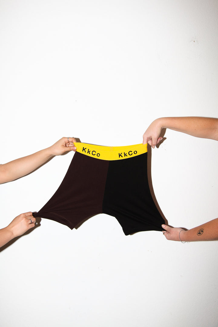 Mixed Cycle Short in Chocolate & Black